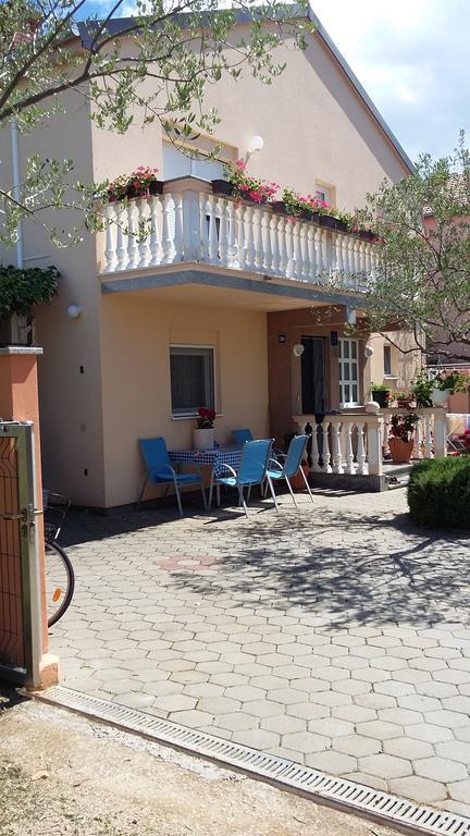 Apartments Kata Biograd Na Moru Eksteriør bilde