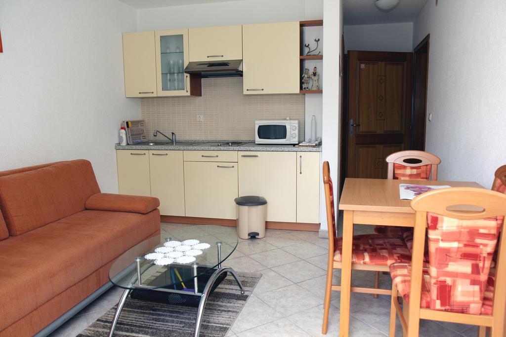 Apartments Kata Biograd Na Moru Eksteriør bilde