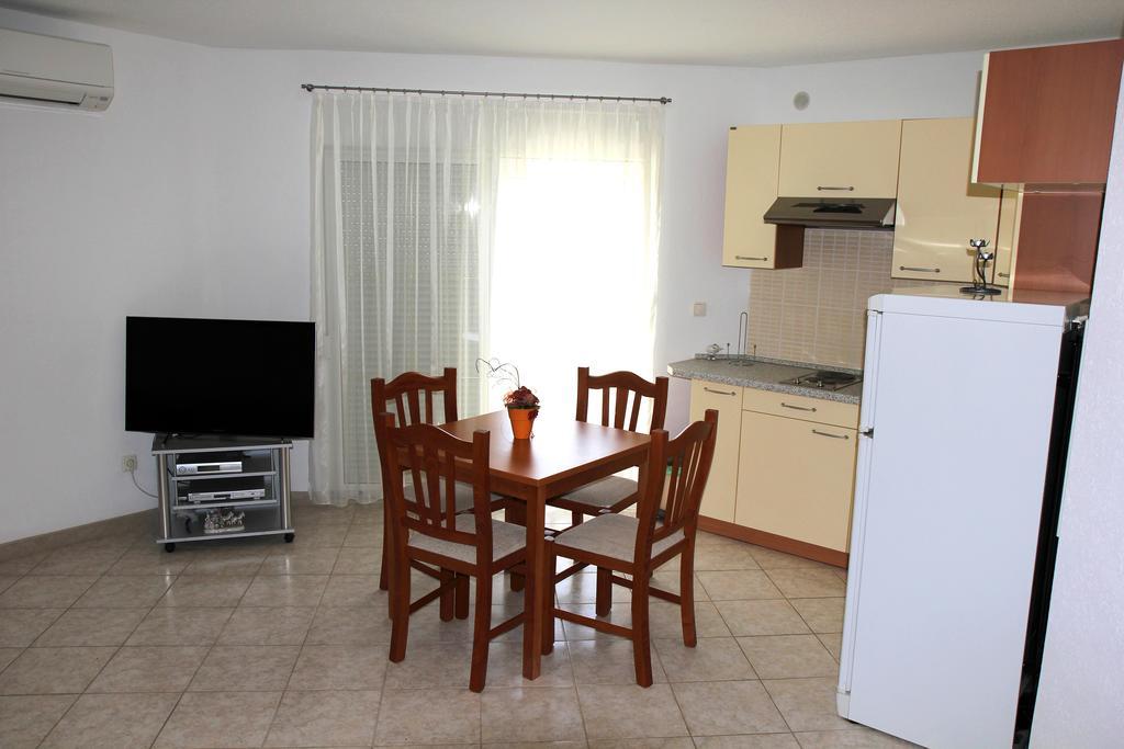 Apartments Kata Biograd Na Moru Eksteriør bilde